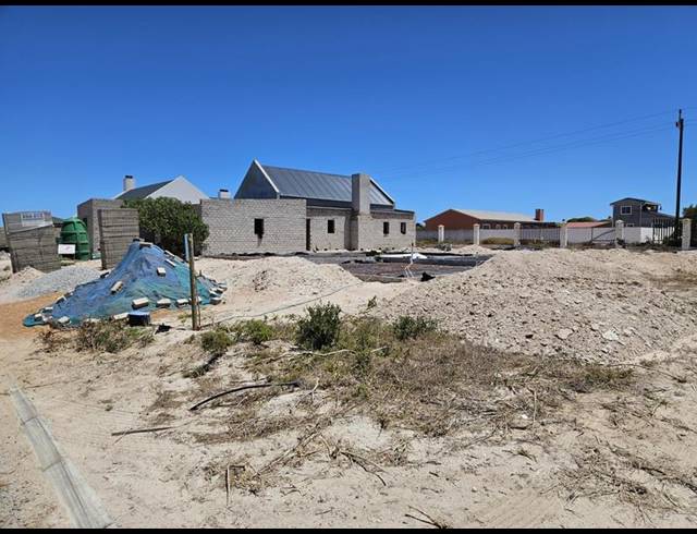 LAND FOR SALE IN BRITANNIA BAY